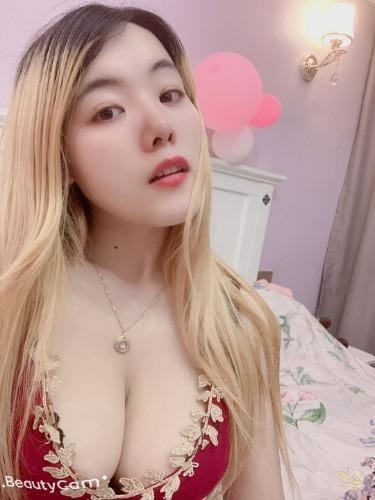 不错的妹子，很耐心不催钟