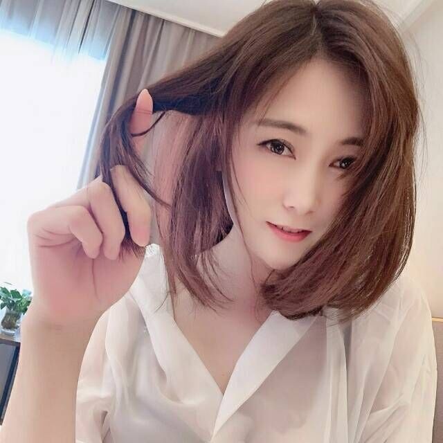 态度很温柔的极品小姐姐，口活真是一绝