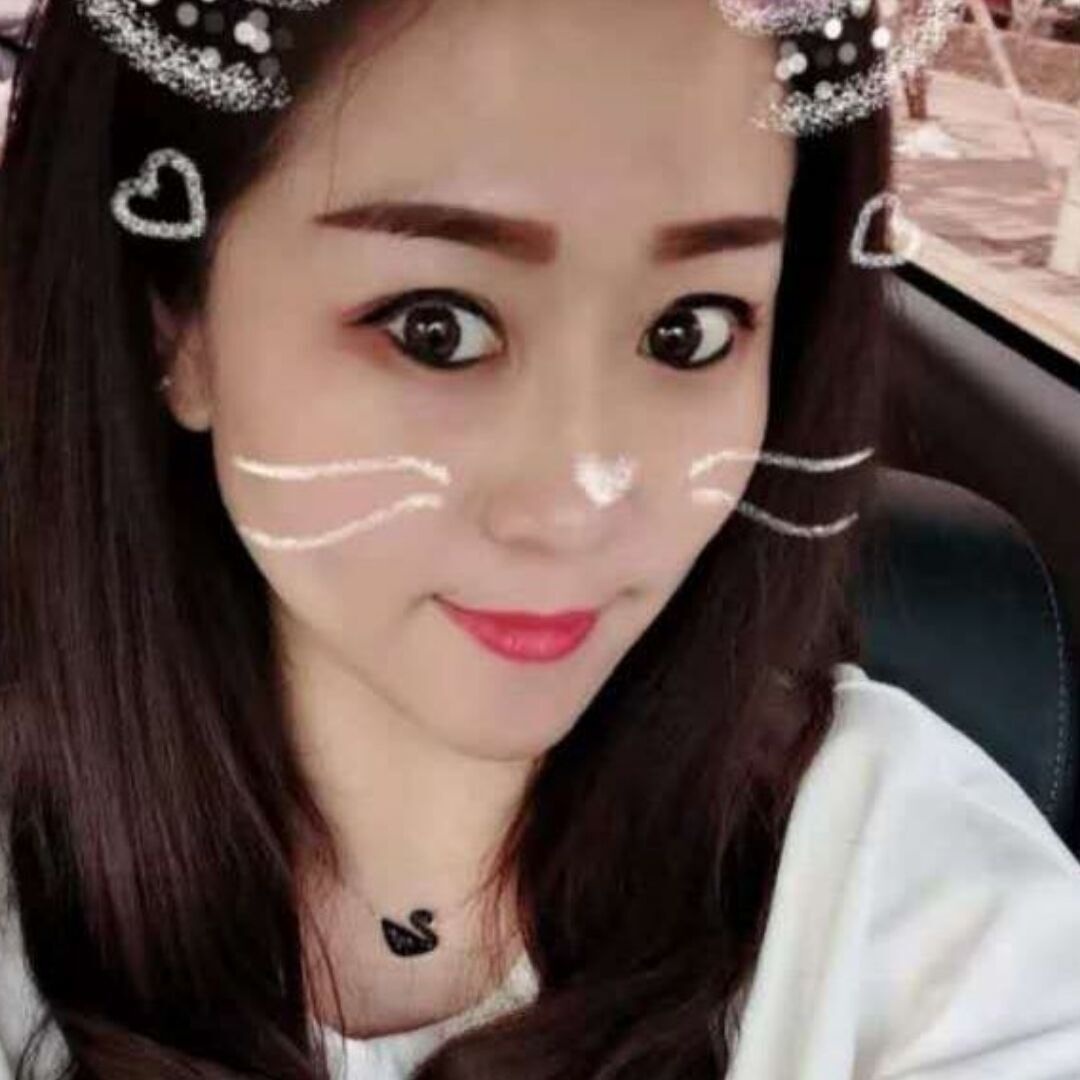 人不错，身材好，皮肤白，服务爽