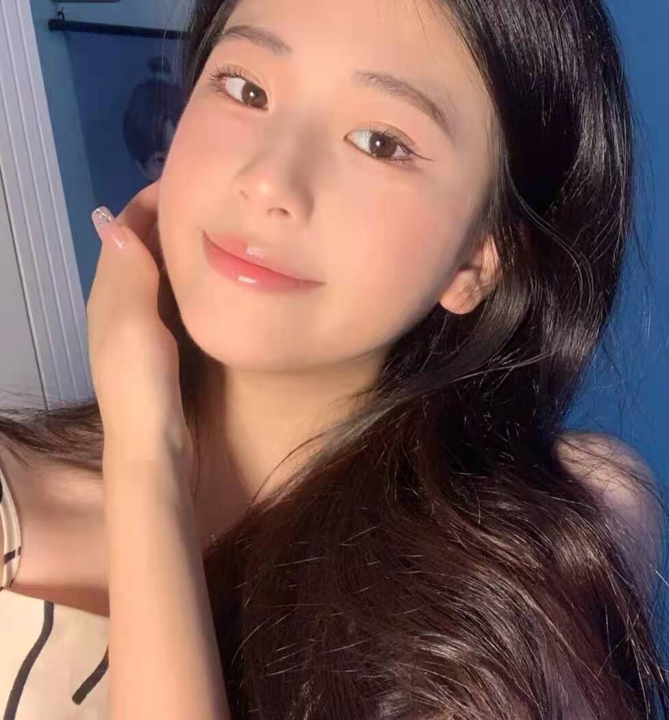 颜值还不错的嫩妹，下火非常棒