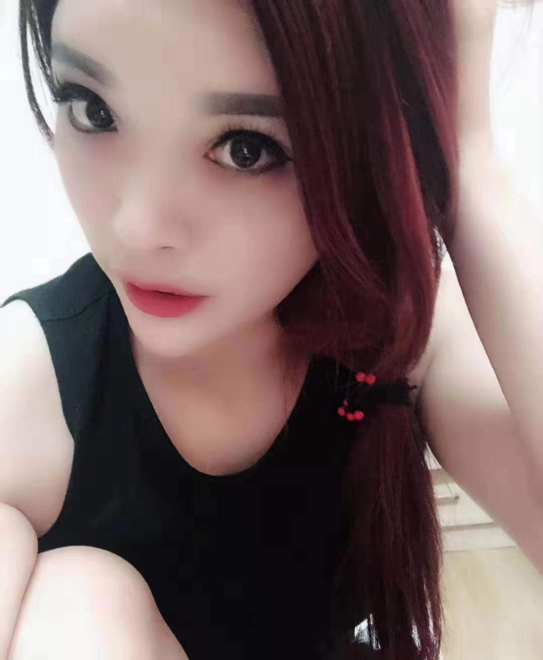 肤白貌美的妹子，非常不错