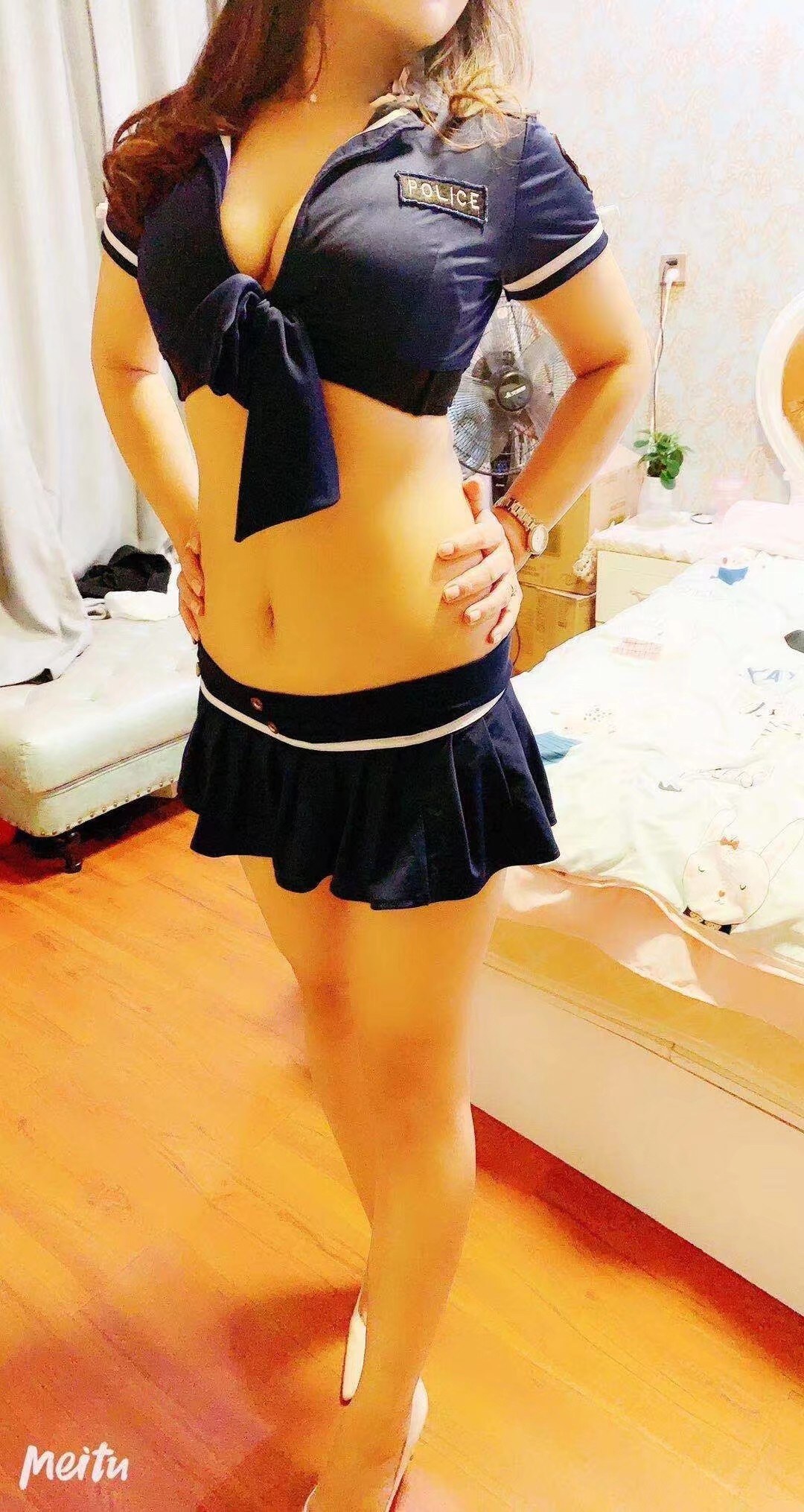 身材很惹火的轻熟女，活好不事