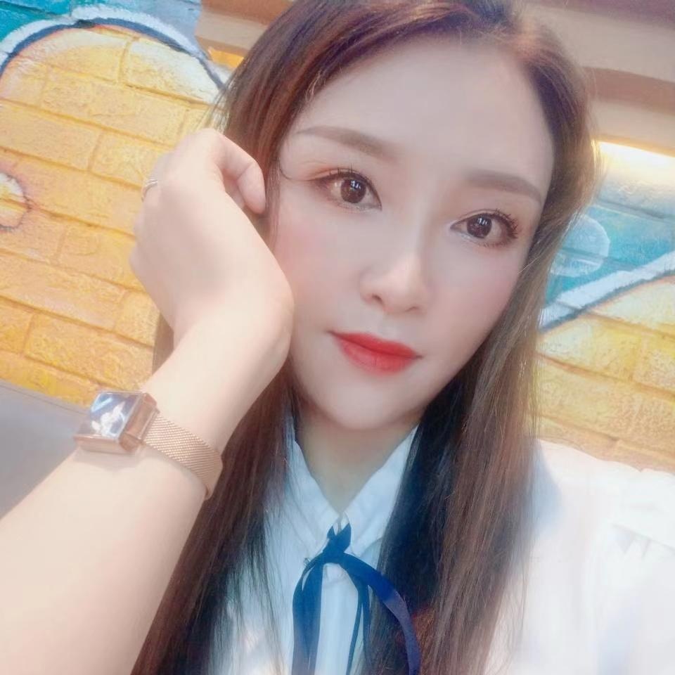 健谈的丰满少妇，叫声很有诱惑力