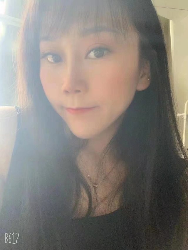 服务不错的火辣美女，热情主动