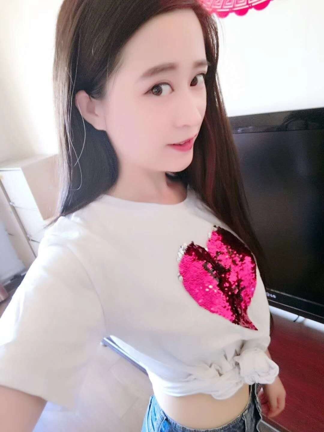 推荐一个漂亮小楼凤，服务爽，很性感