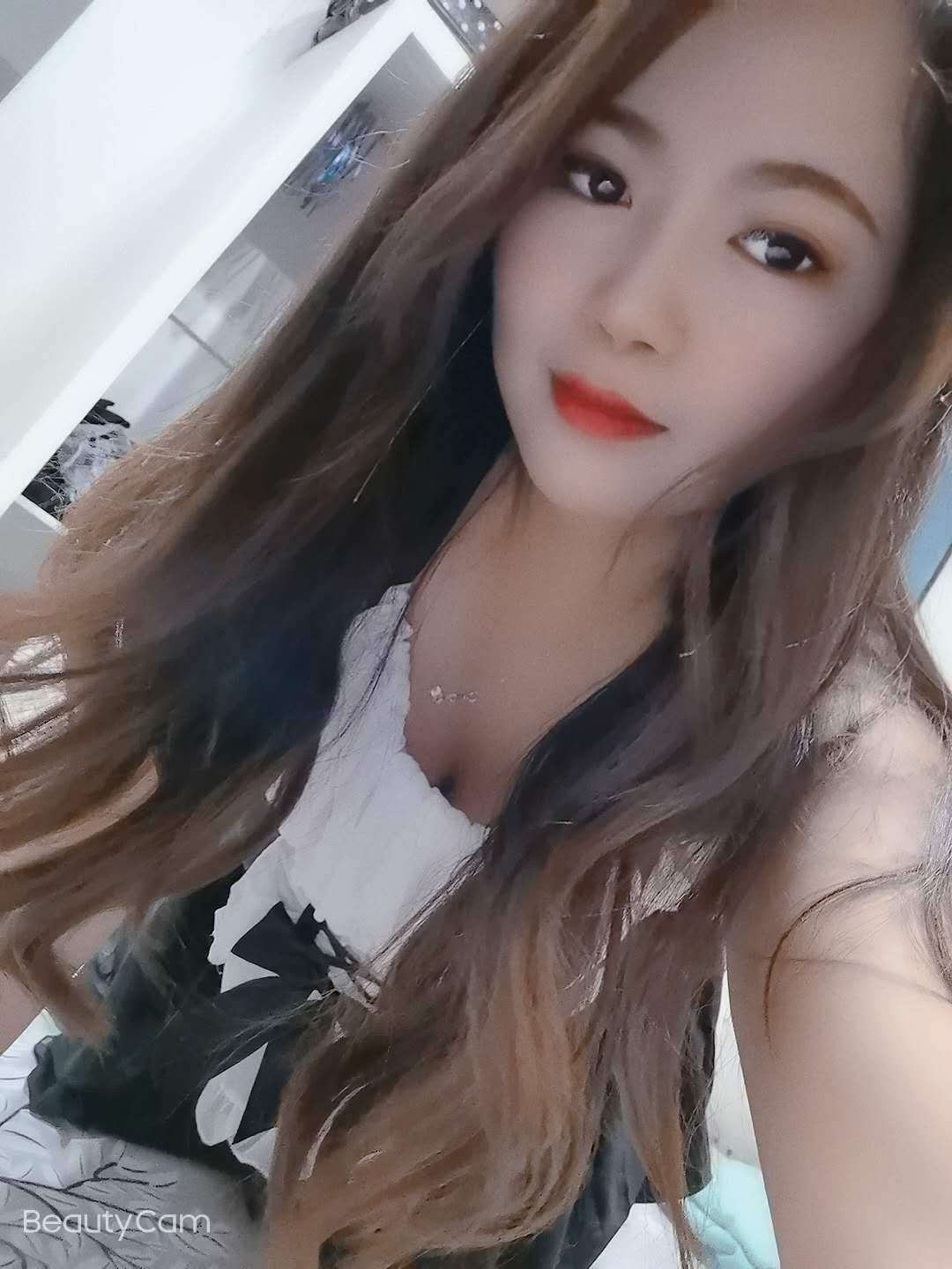 验证义乌菲儿，颜值不错，服务一般有点冷