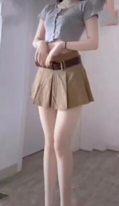 身材高挑的学生兼职，口活很舒服