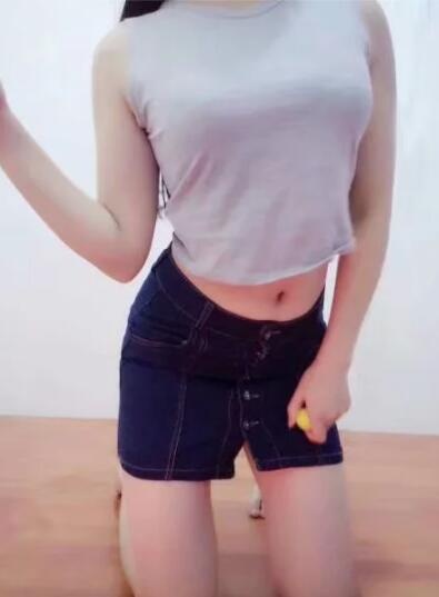 风骚水多，兼职小姐姐服务爽