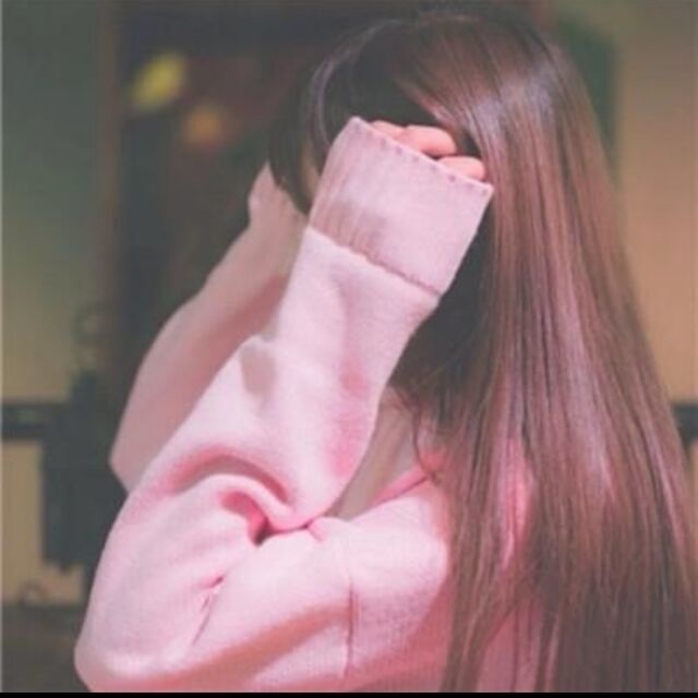 超高性价比美女，小巧可爱