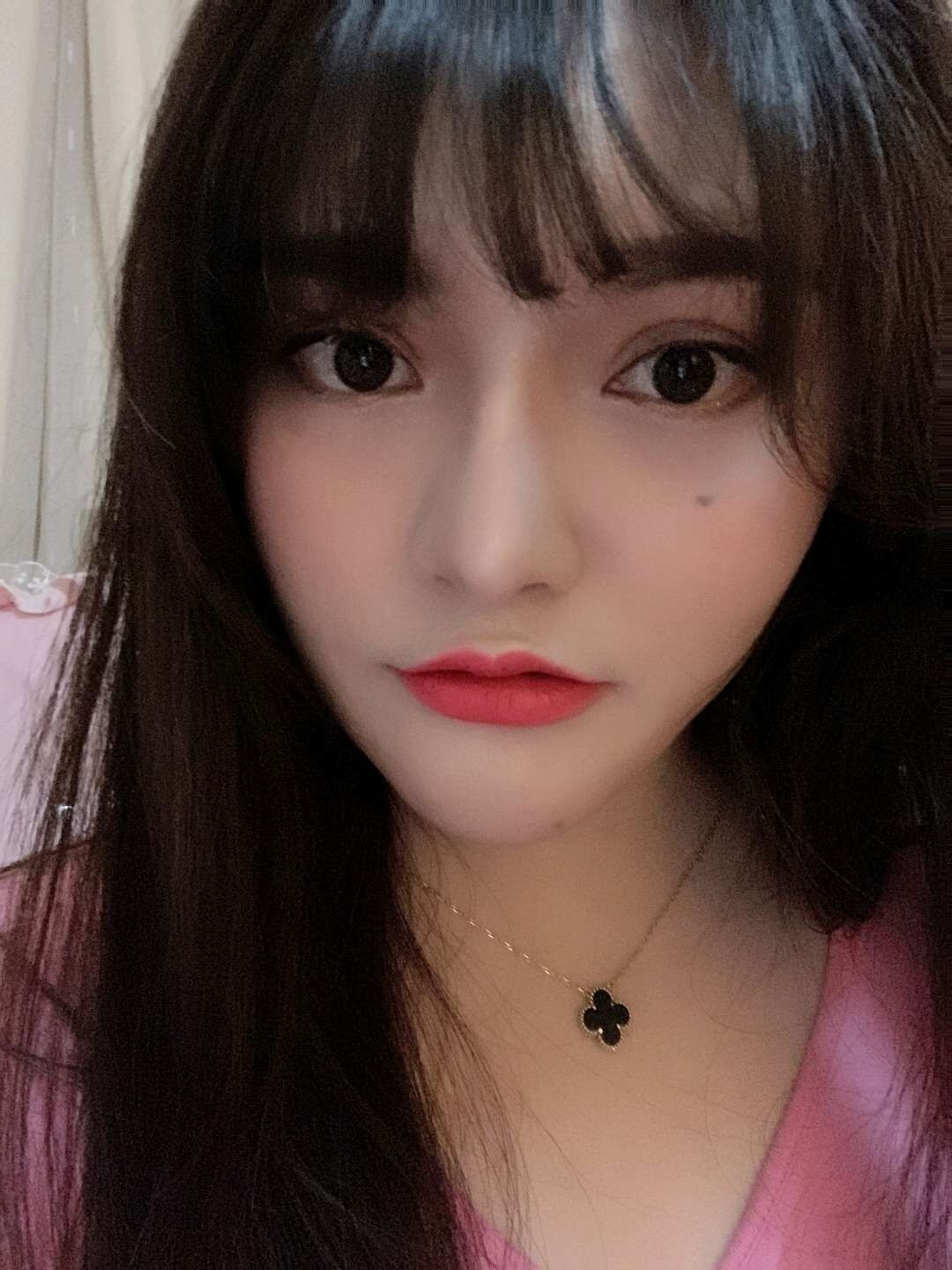 妹子真人很秀气，特别热情，值得推荐