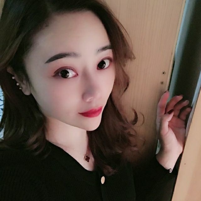 自聊自做的兼职妹子，真的是欲罢不能