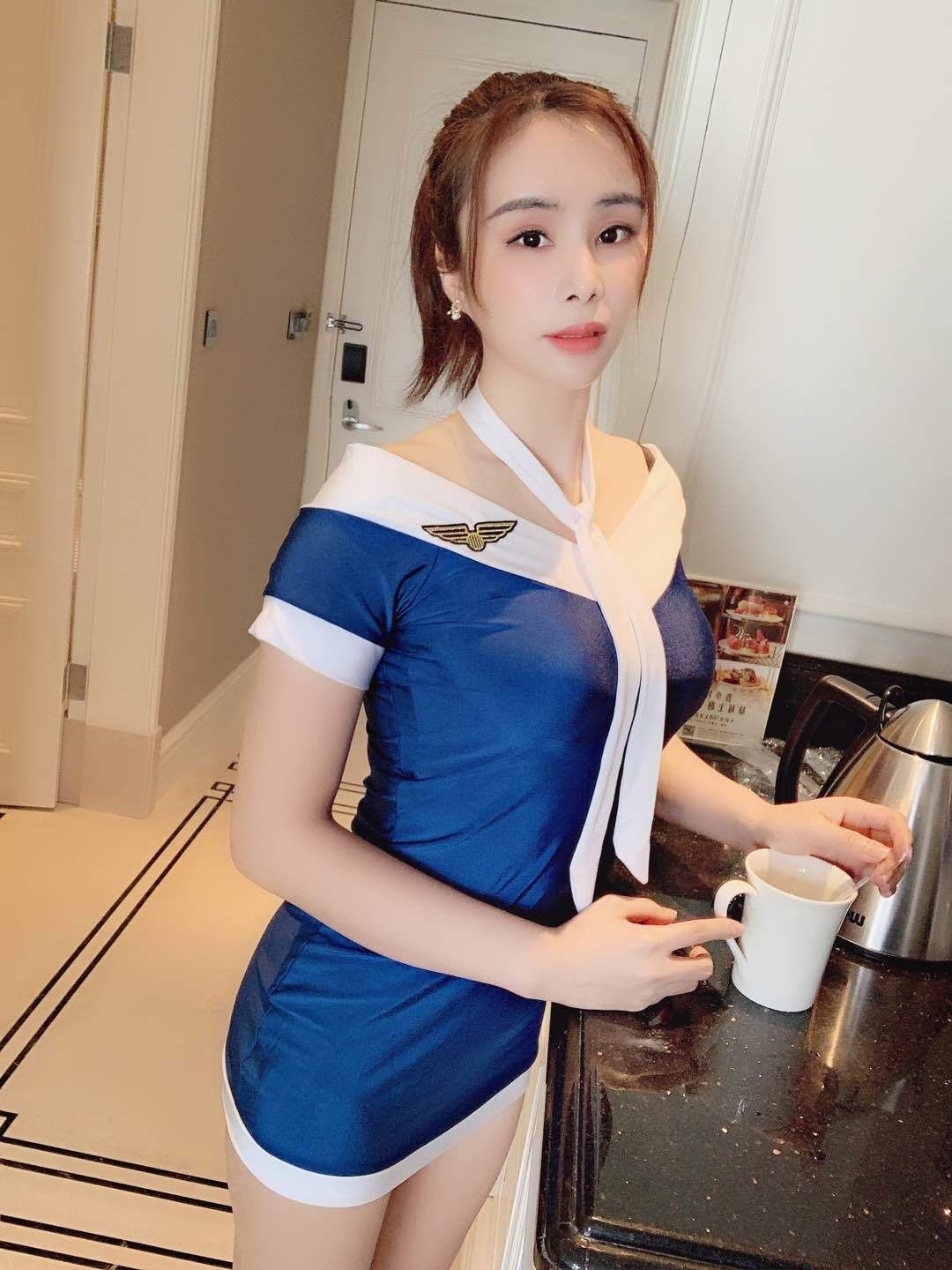 高高的大长腿，喜欢的自己约