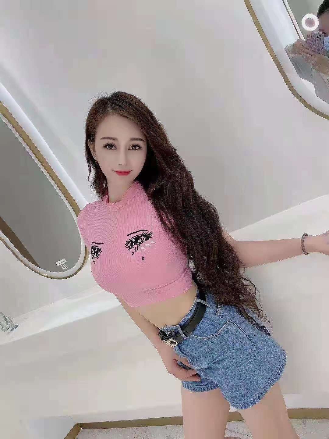 热情可爱的高颜大胸妹，很配合