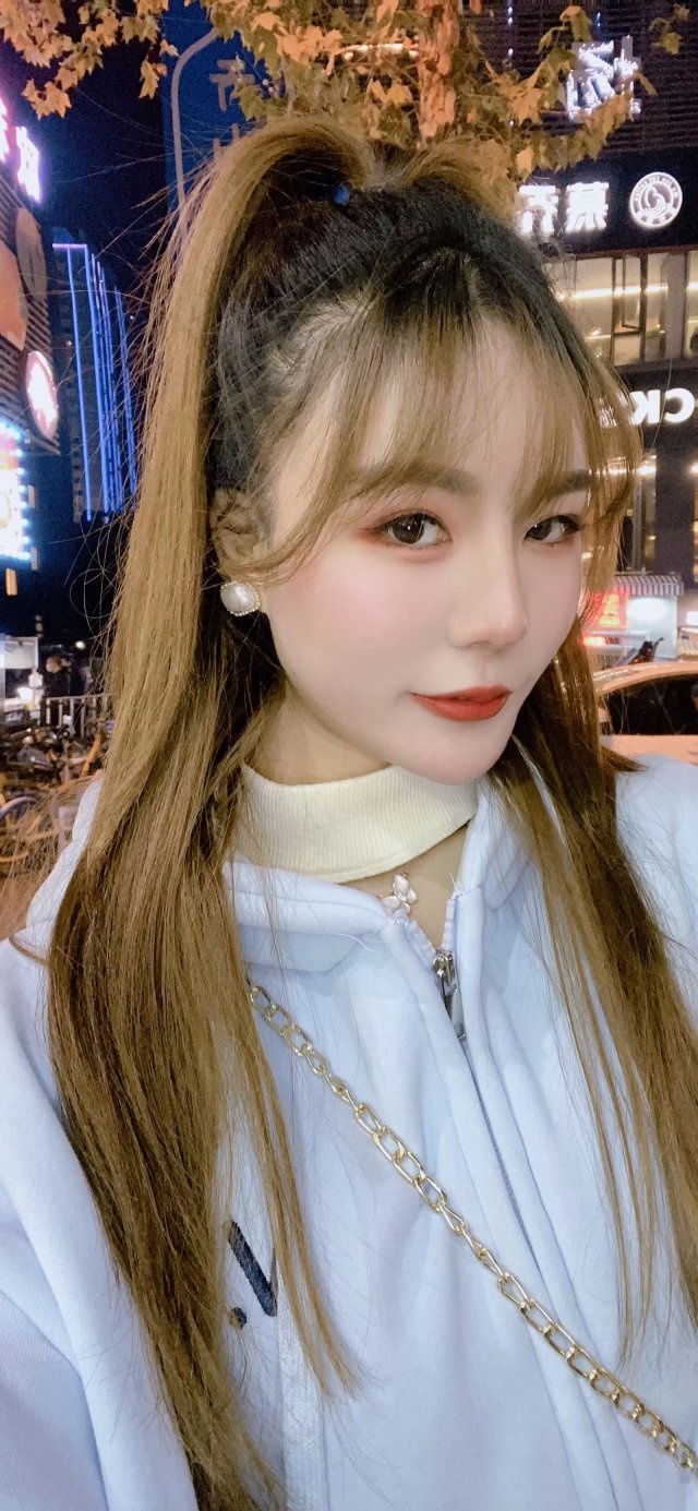 颜值身材都不错的漂亮妹子，服务用心，很不错