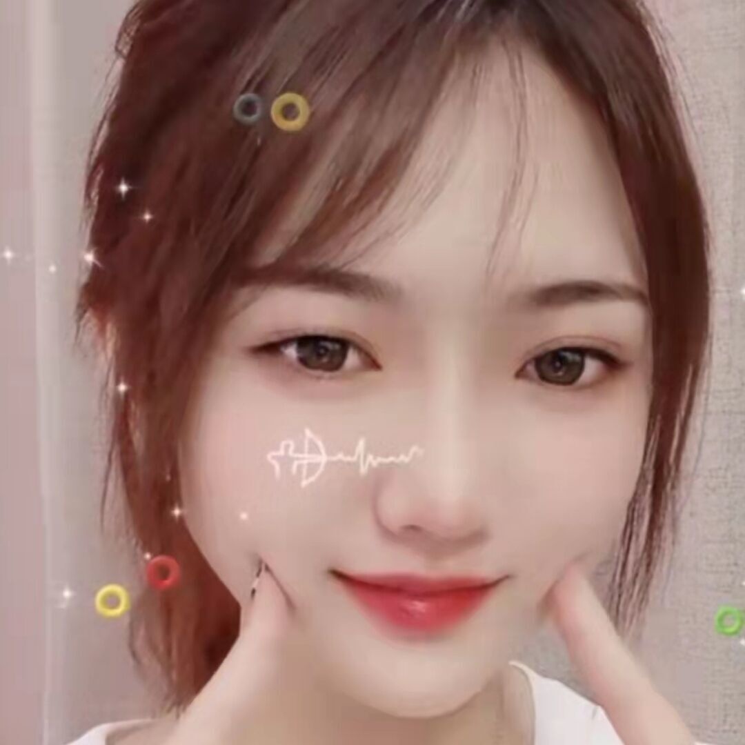 妹子胸大又嫩，下面紧，嫩妹一枚