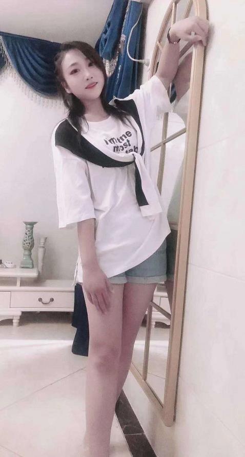 长相温柔的小白领，活好耐看