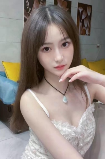 有颜有身材的极品兼职尤物，服务超赞