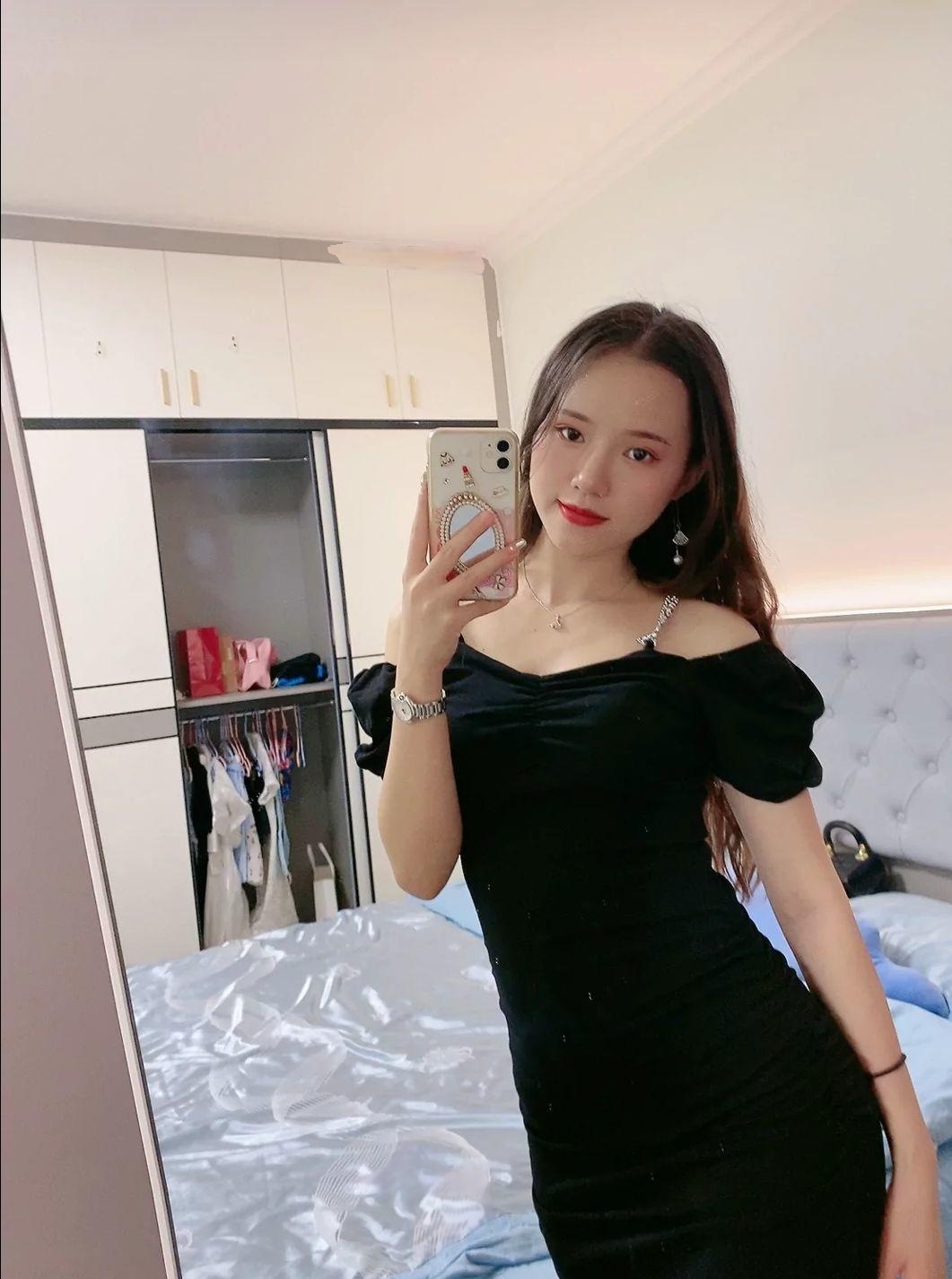 欲水横流的童颜巨乳，可舌吻颜射