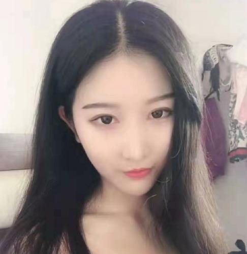 娇小可爱型小姐姐，非常可爱，服务很到位
