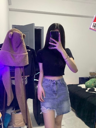 刚下海小妹妹，下面好紧，物有所值
