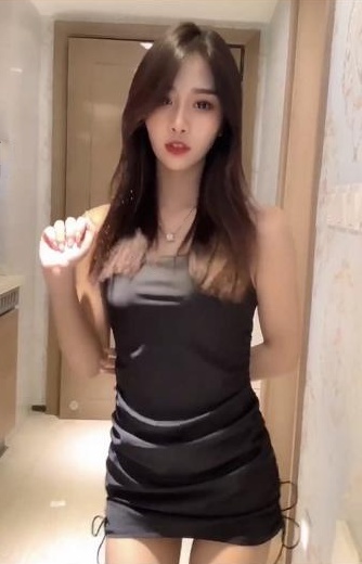 妹子长的是真漂亮，身材性感，活做的也舒服