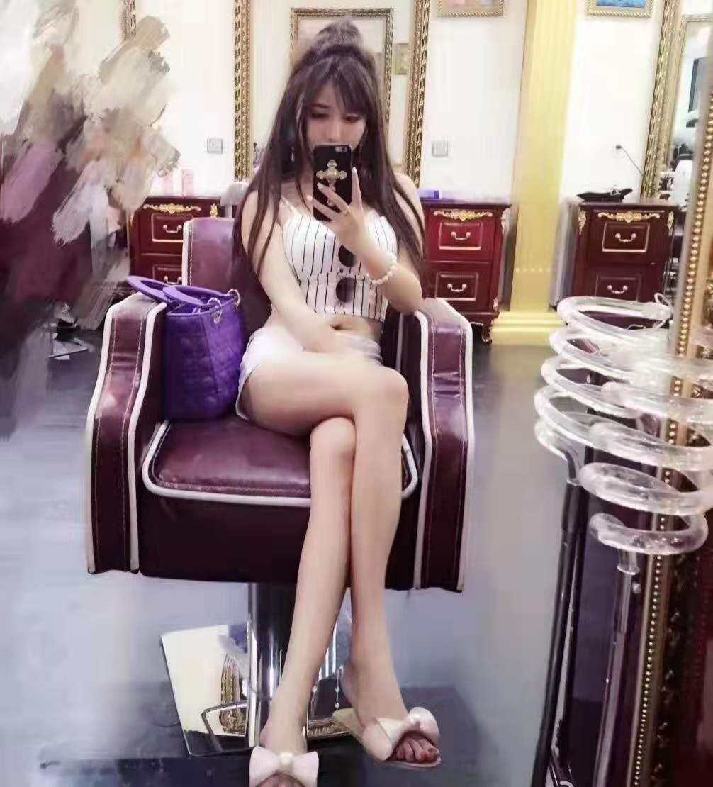 验证遵义上门大奶妹，大长腿，高颜值，粉嫩的很