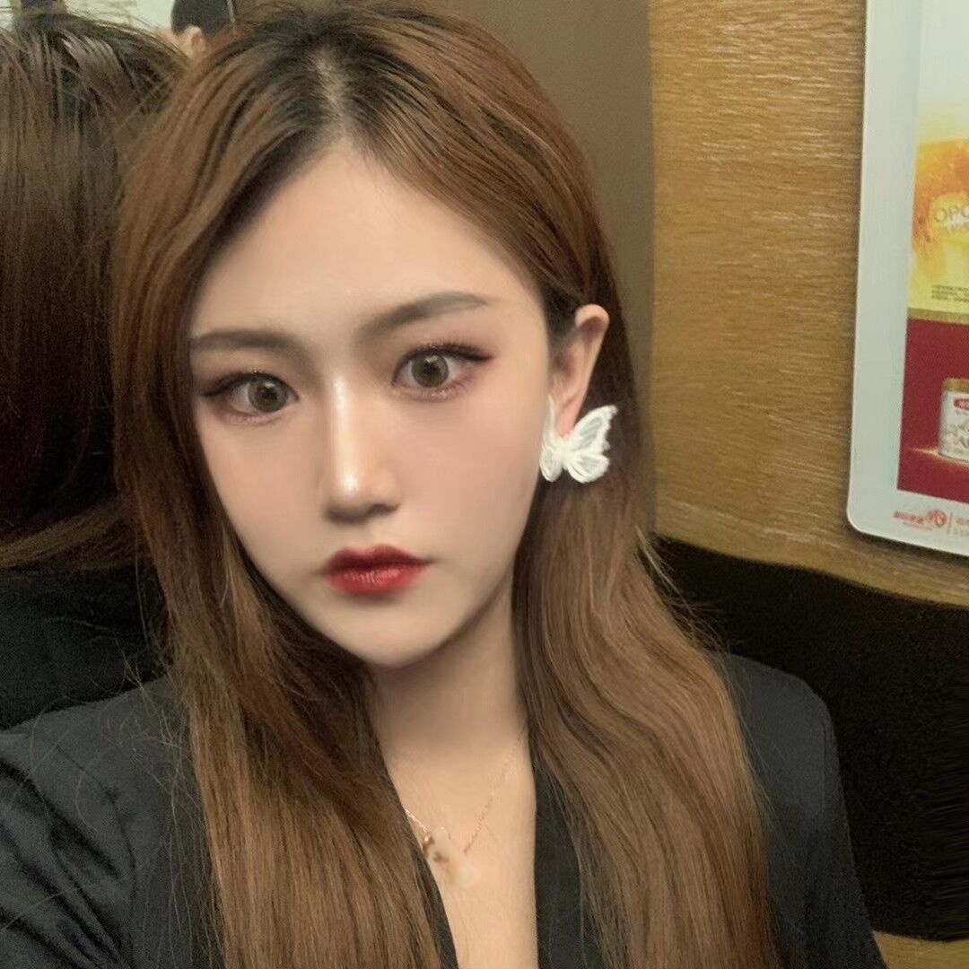 身材高挑白嫩的南方妹妹，又紧又湿