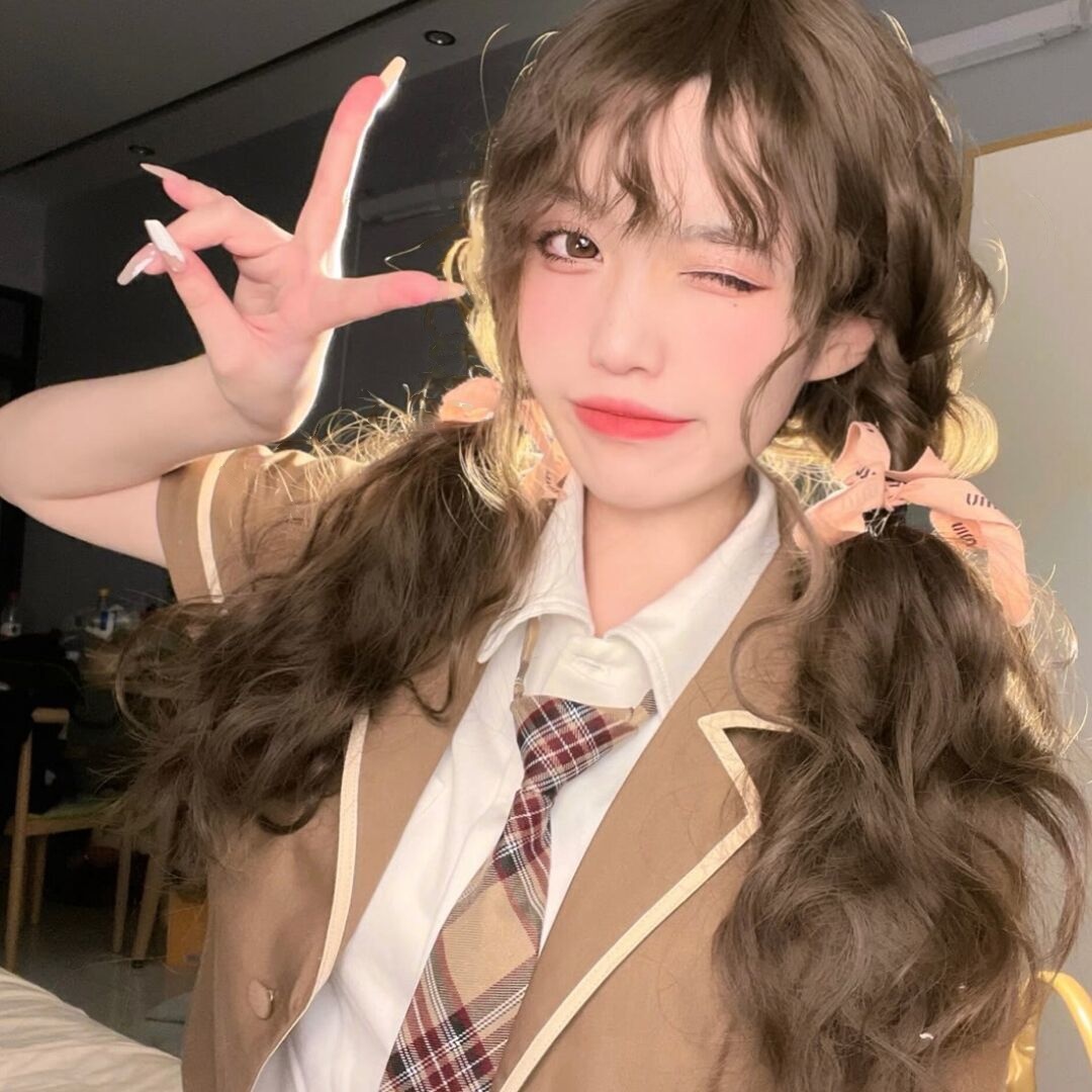 刚下海的兼职小美女一枚，价格不高，服务态度很好