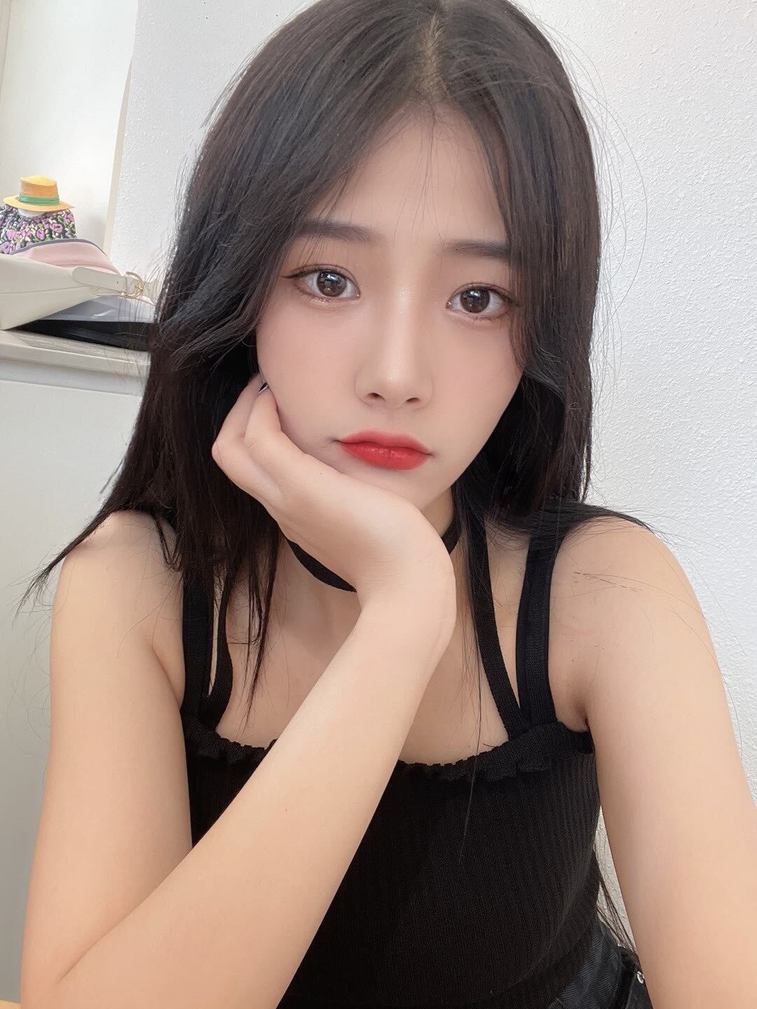 温柔性感的美女，小穴粉嫩，爽翻天