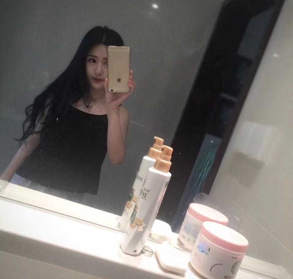 叫声销魂的小姐姐，非常嫩