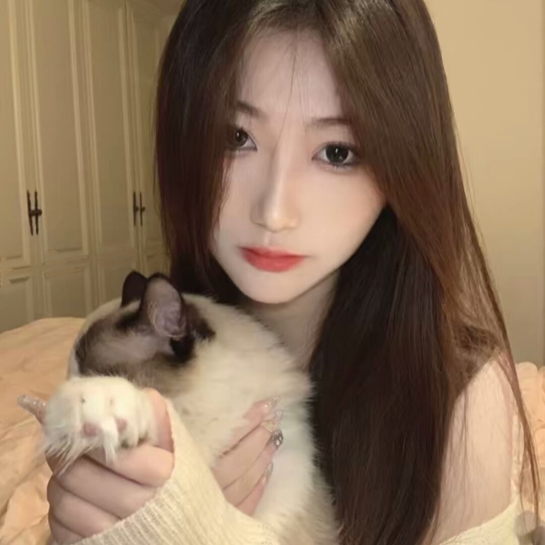 鲍鱼粉嫩的小妹子，小穴紧 配合好