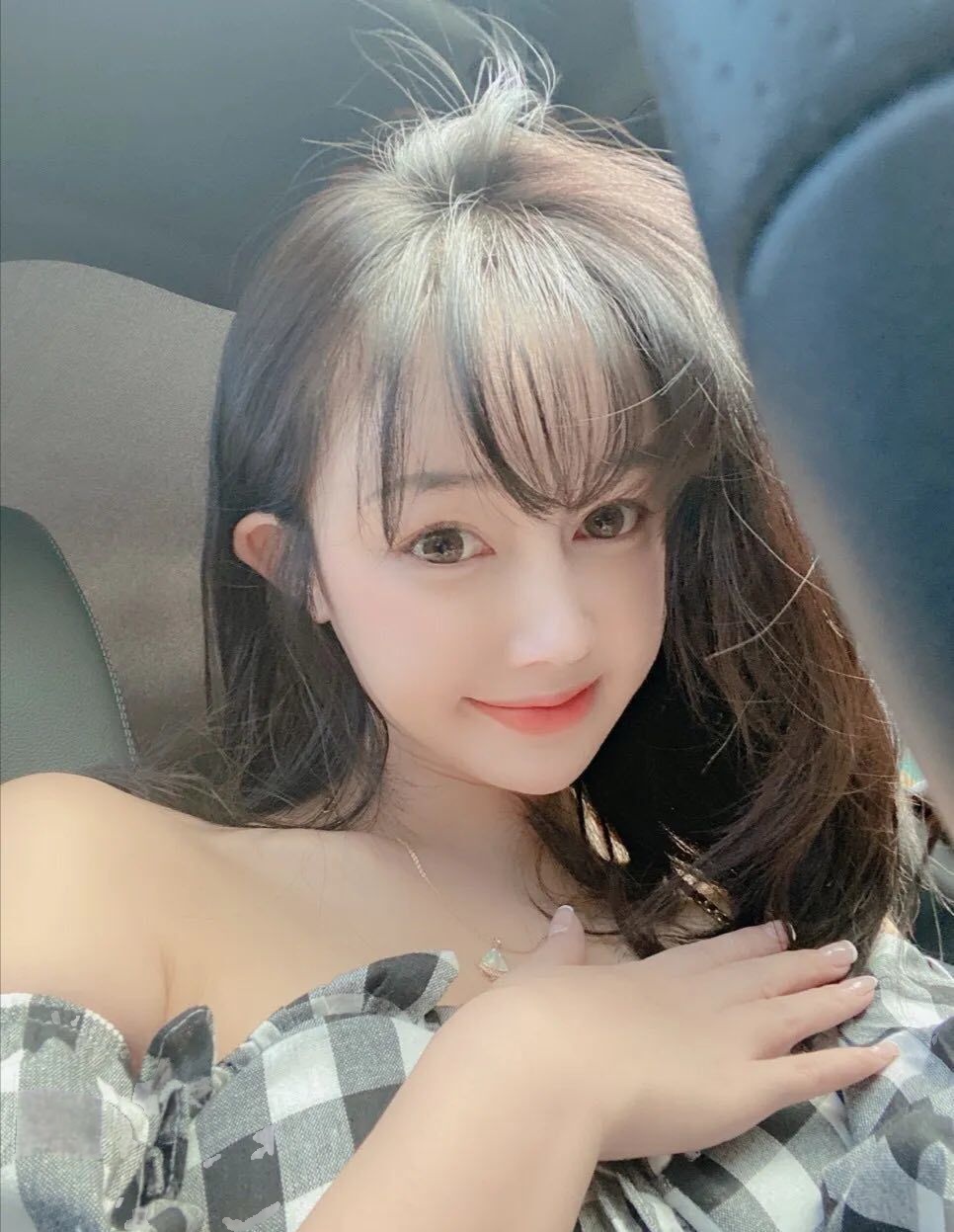 身材娇小的小嫩妹，真实靠谱