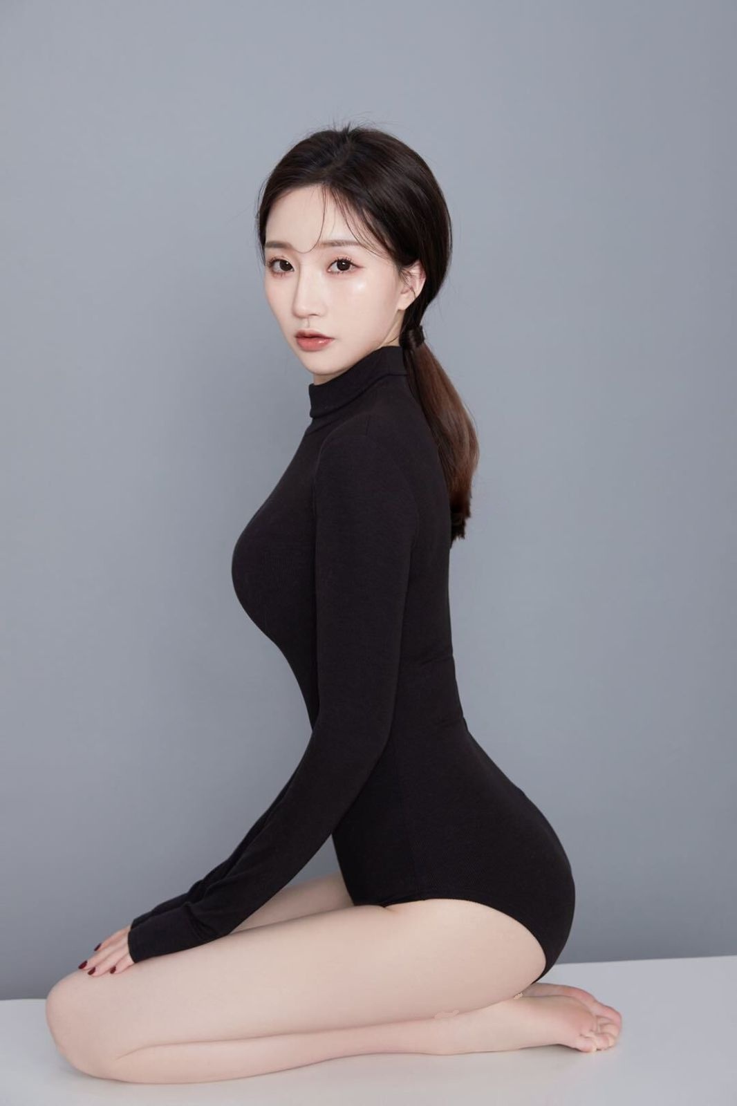 分享清纯口活好的小美女，爽翻了