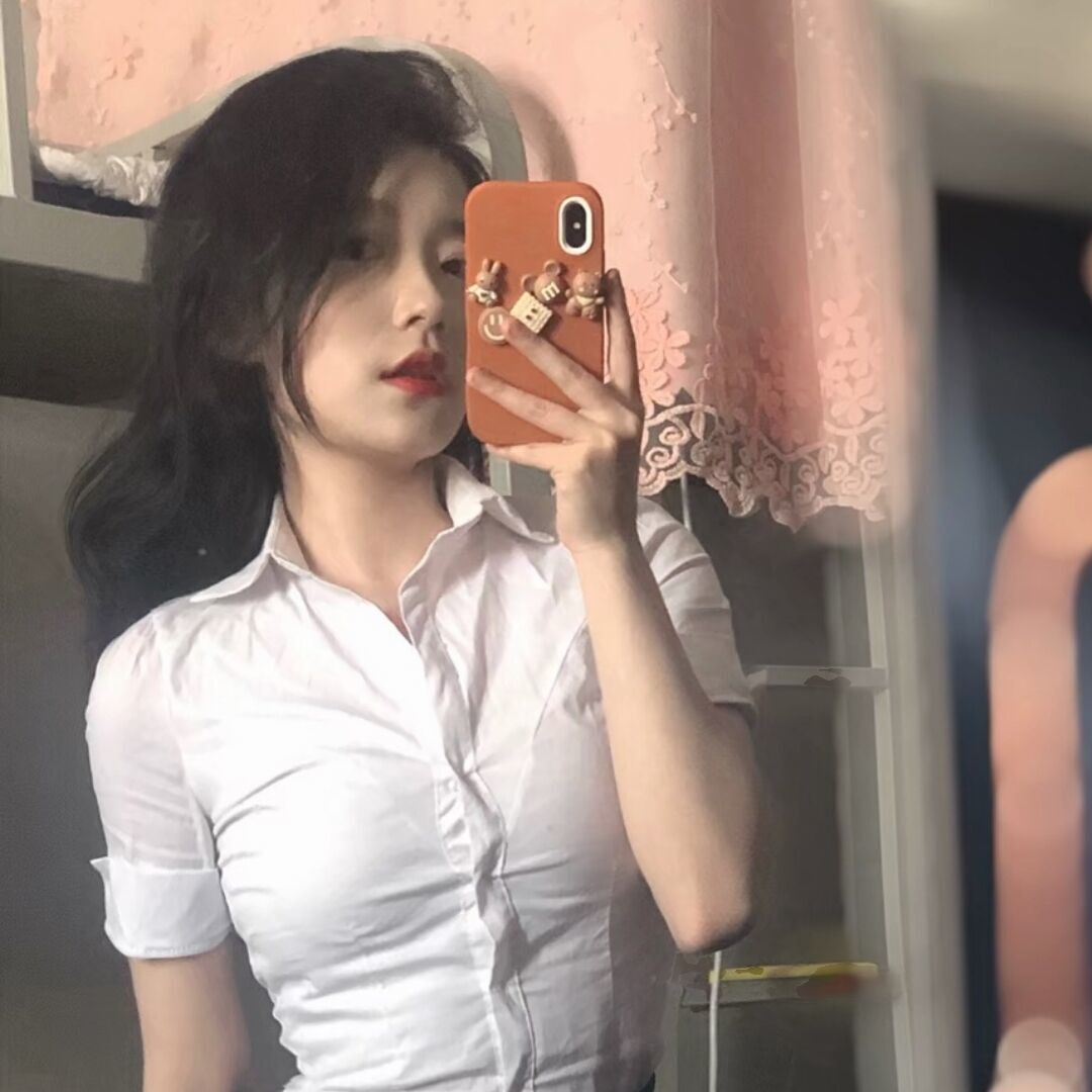 纯御型兼职小嫩妹，极致体验
