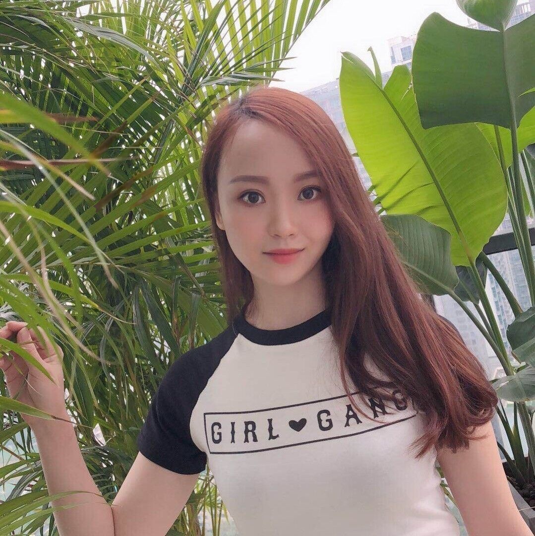 东门少妇，极品漂亮妹子