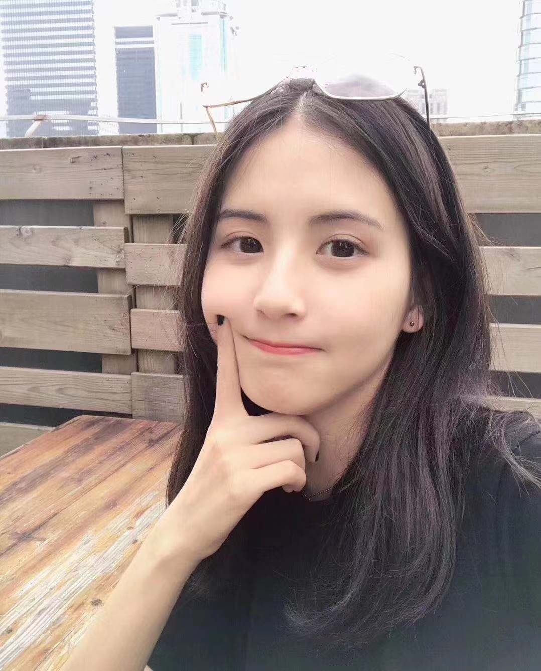 长相清纯的小姐姐，实际却很骚，服务超爽