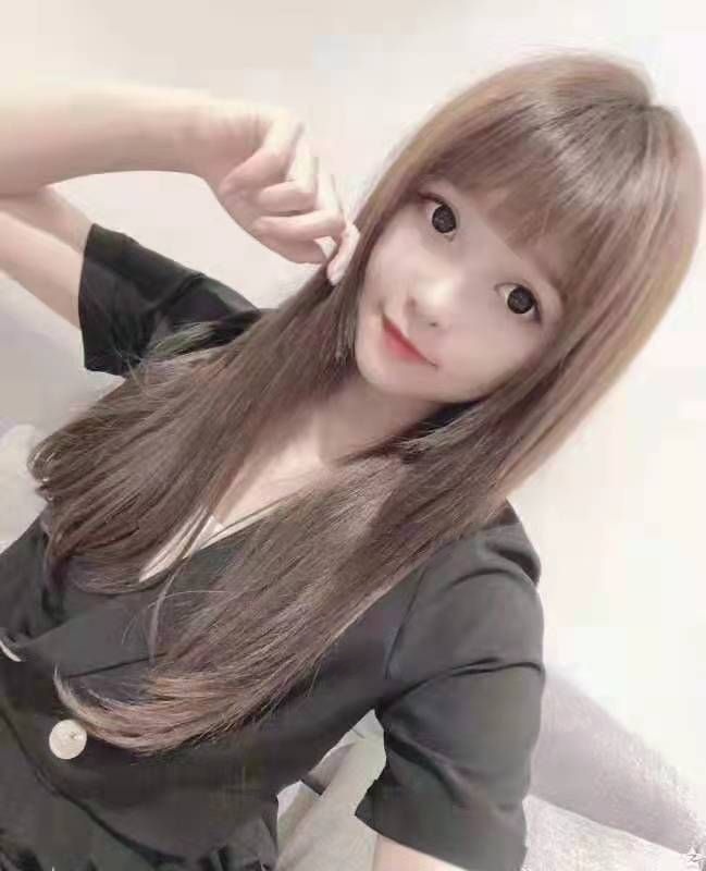 分享一位可爱妹子，S型身材，活好肉嫩