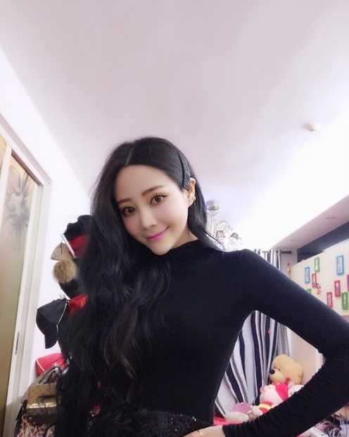 颜值不错的妹子，服务挺好的