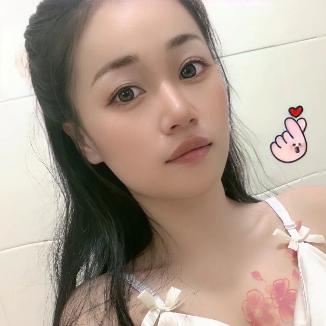 邻家小妹小雅可抱起来艹