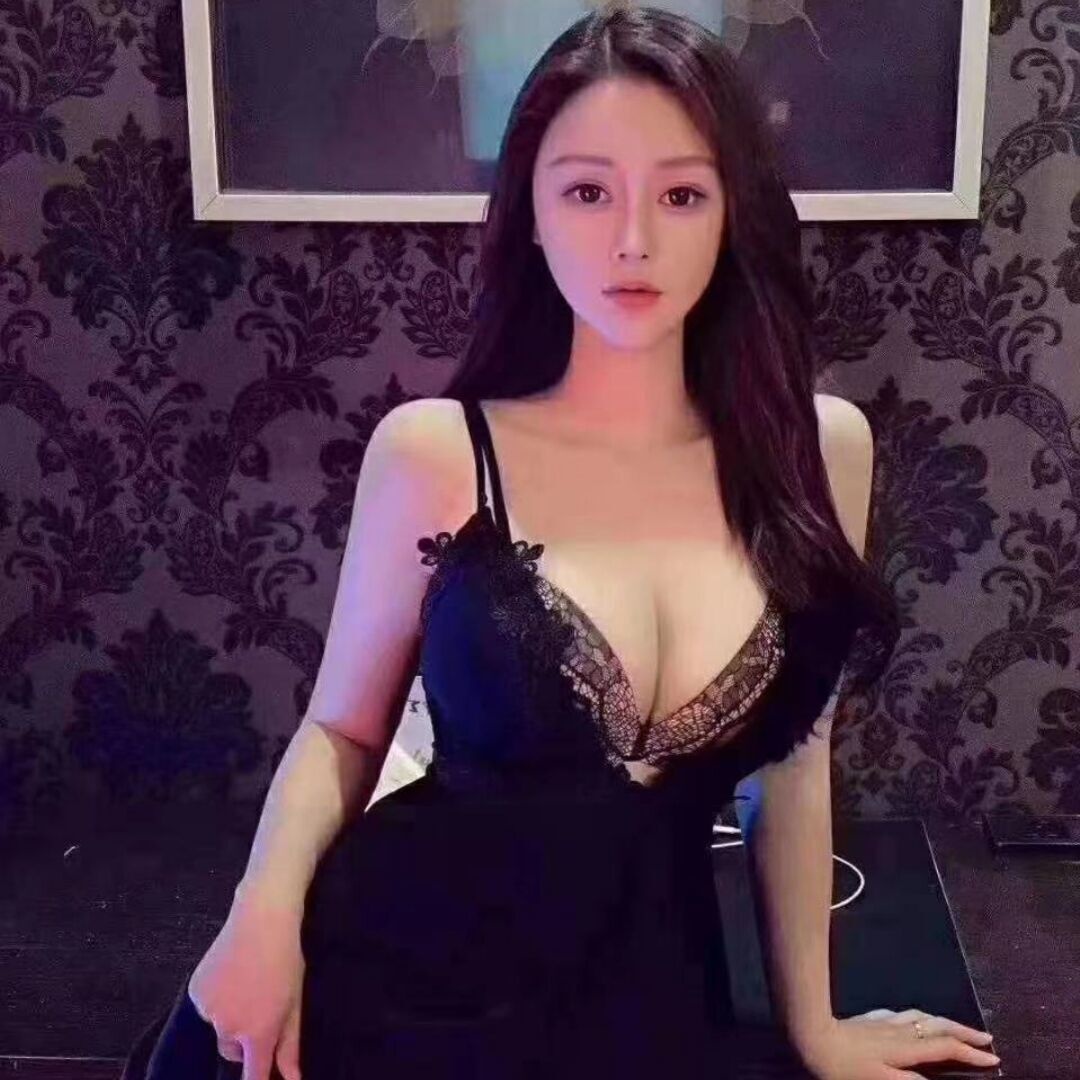 妹子身材很棒，皮肤好，服务到位，性感，嫩
