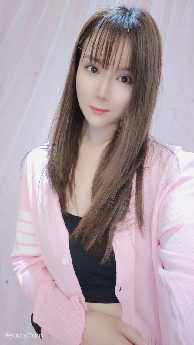 肤白貌美的小御姐，主动耐心，很妖娆