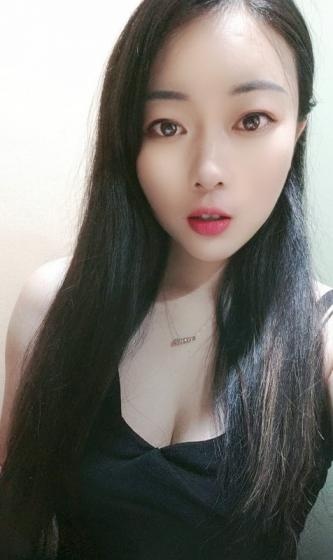 听话乖巧的大胸依依，值得二刷