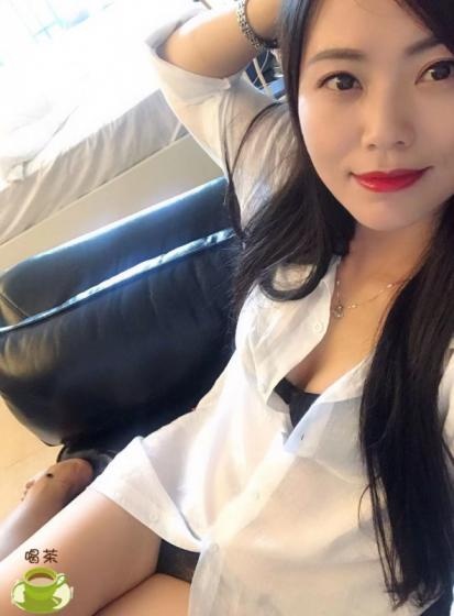 验证花都小姐姐，颜值身材都不错