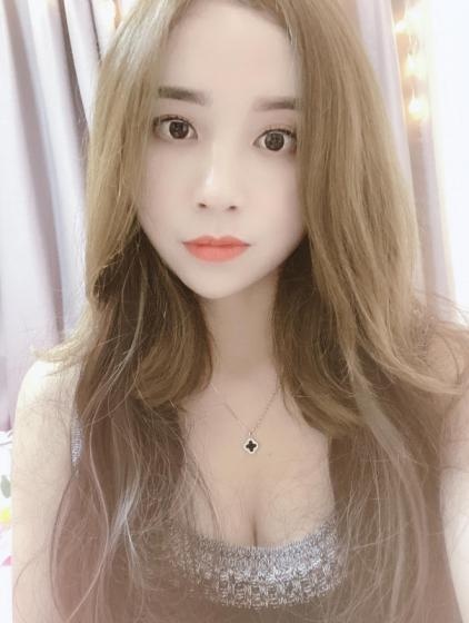胸型很漂亮的御姐，服务细腻，良心货