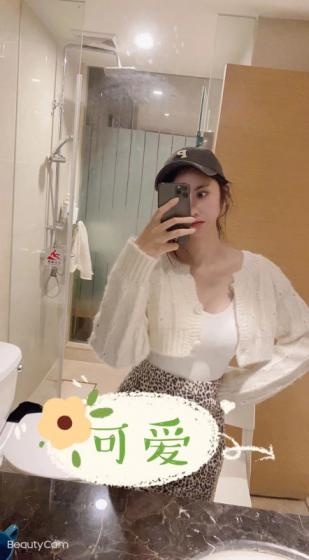 温柔漂亮的小姐姐，给你女友般的感觉