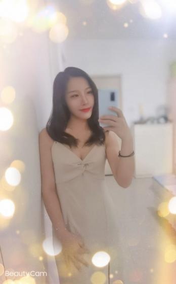 身材苗条的小妹妹，性价比很高