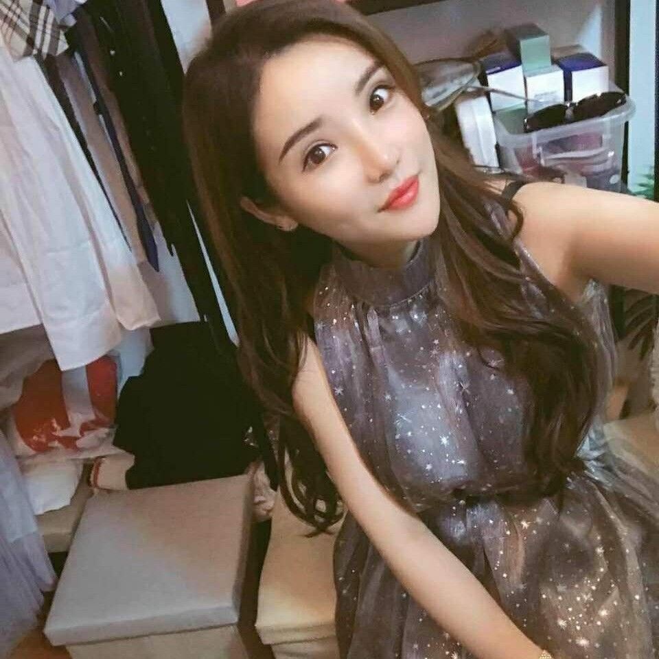样子漂亮，腿型好看的美女，让人性趣大起