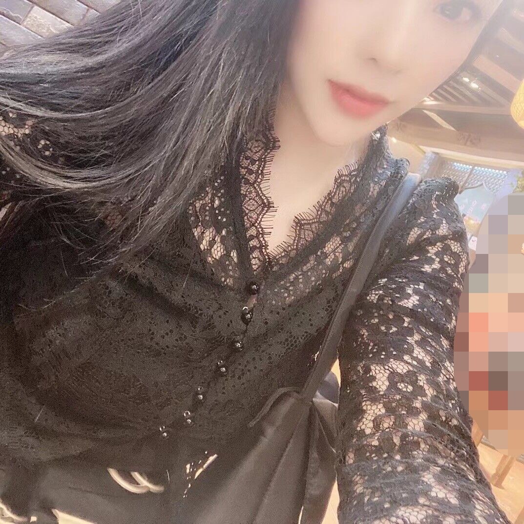 身材苗条的服务型美女，服务控的福音