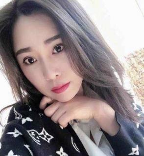 性感熟女，服务非常爽，很到位