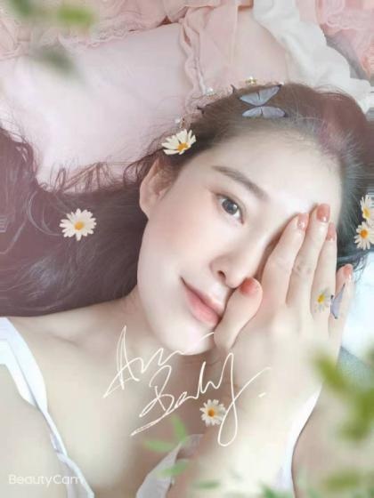 活泼可爱的小妹子，性感大方很温柔